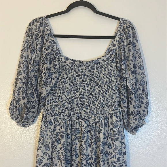 Super Natural/Secret Mission Greenport floral smocked mini dress Women’s size S - Picture 2 of 9